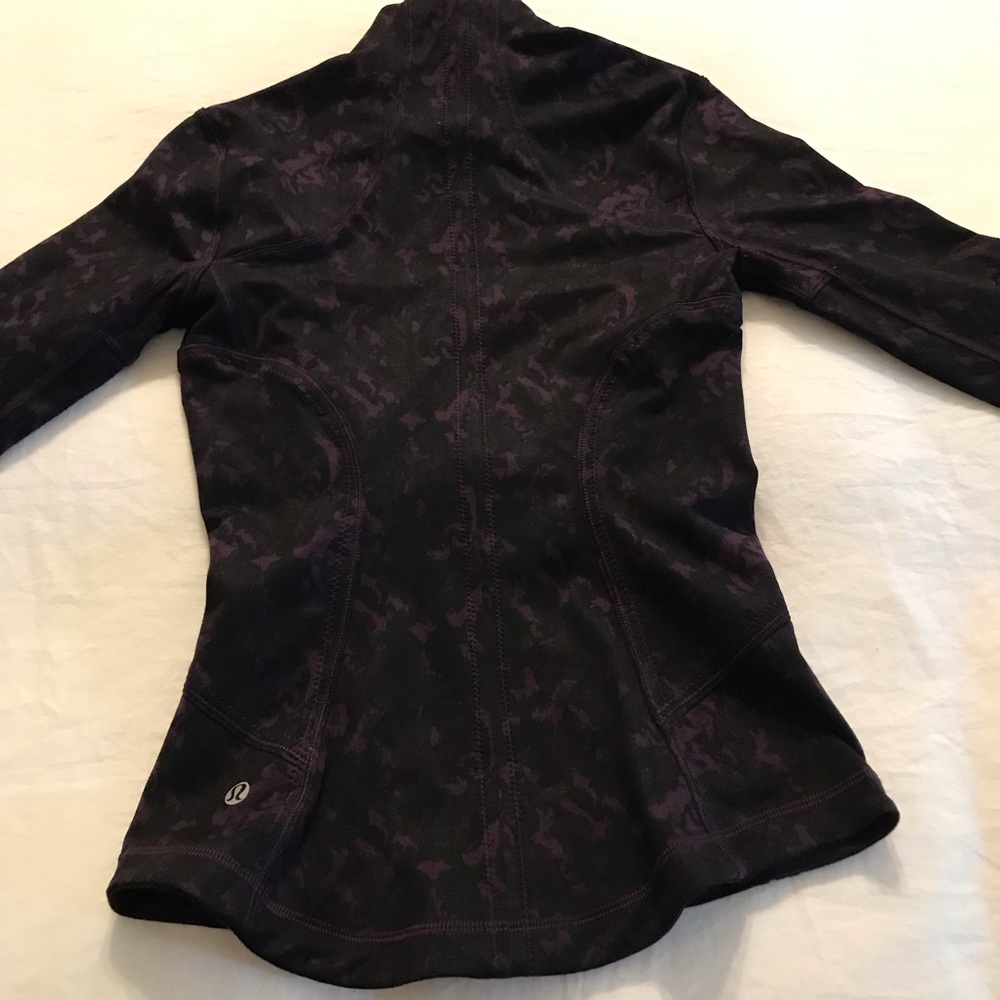 Lululemon Jacket - Picture 4 of 6